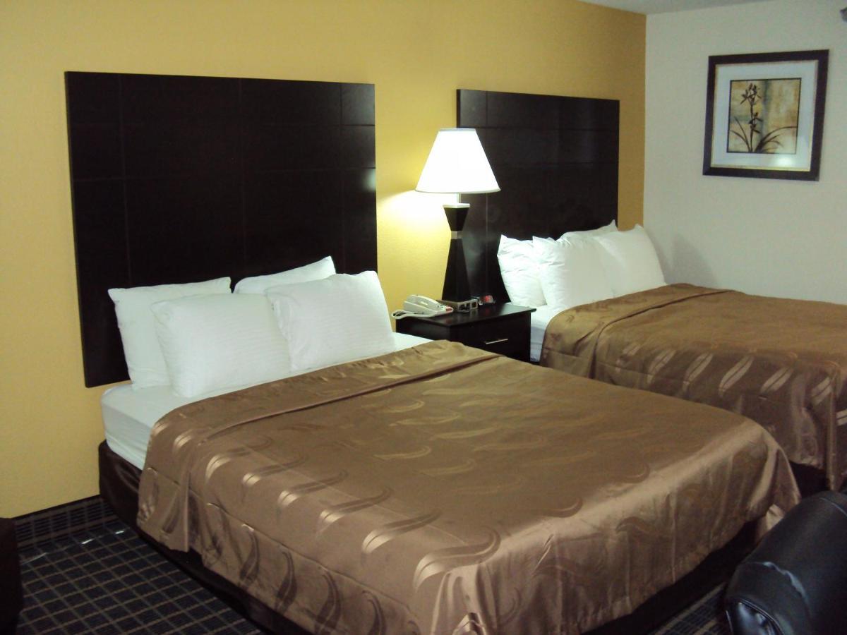 Quality Inn Carbondale University Area Esterno foto