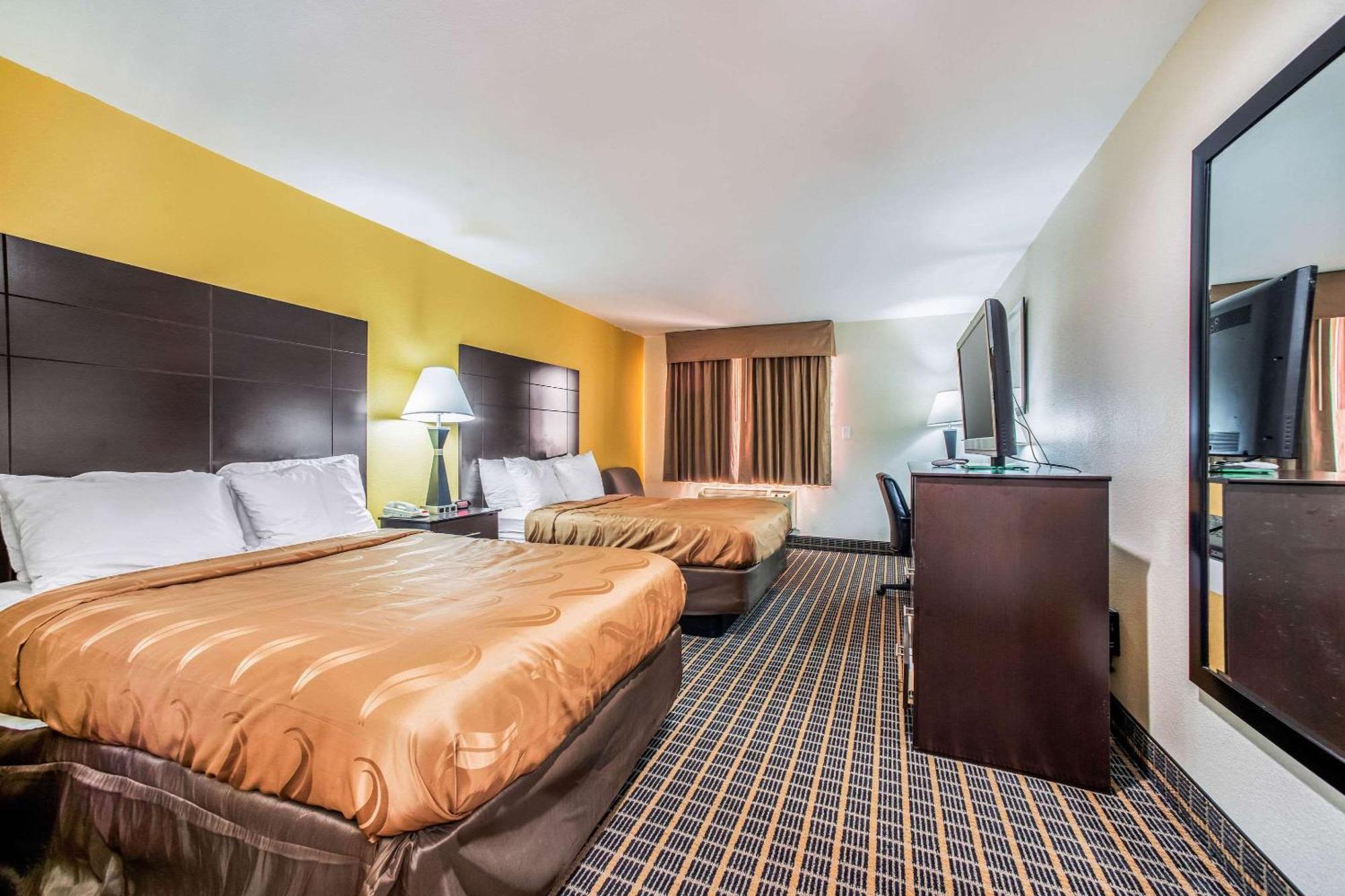 Quality Inn Carbondale University Area Esterno foto