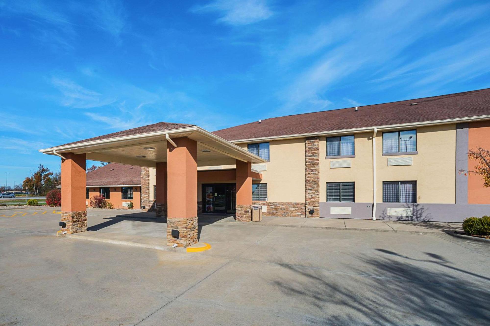 Quality Inn Carbondale University Area Esterno foto