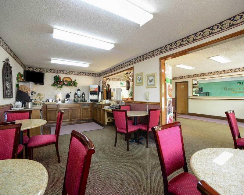 Quality Inn Carbondale University Area Esterno foto